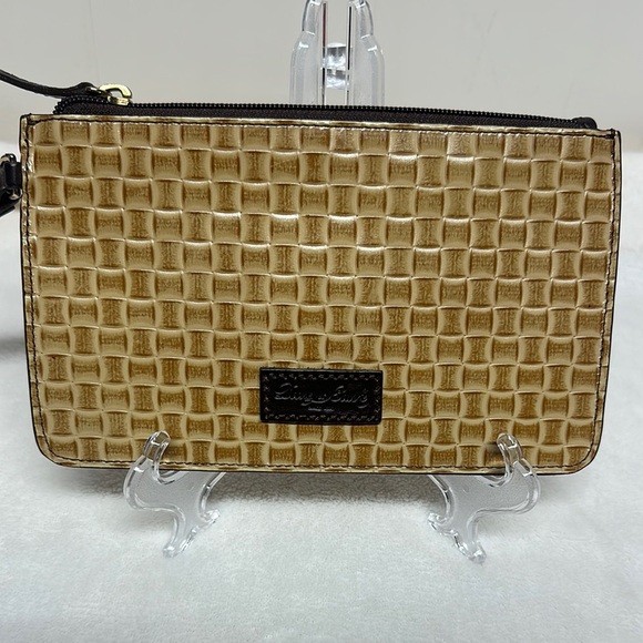 Dooney & Bourke Tan leather woven  Clutch/ Wristlet - Picture 1 of 9